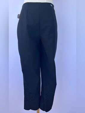 Equestrian Designs Women’s Black Embroidered Stretch‎ Pants Back Zip Size Small